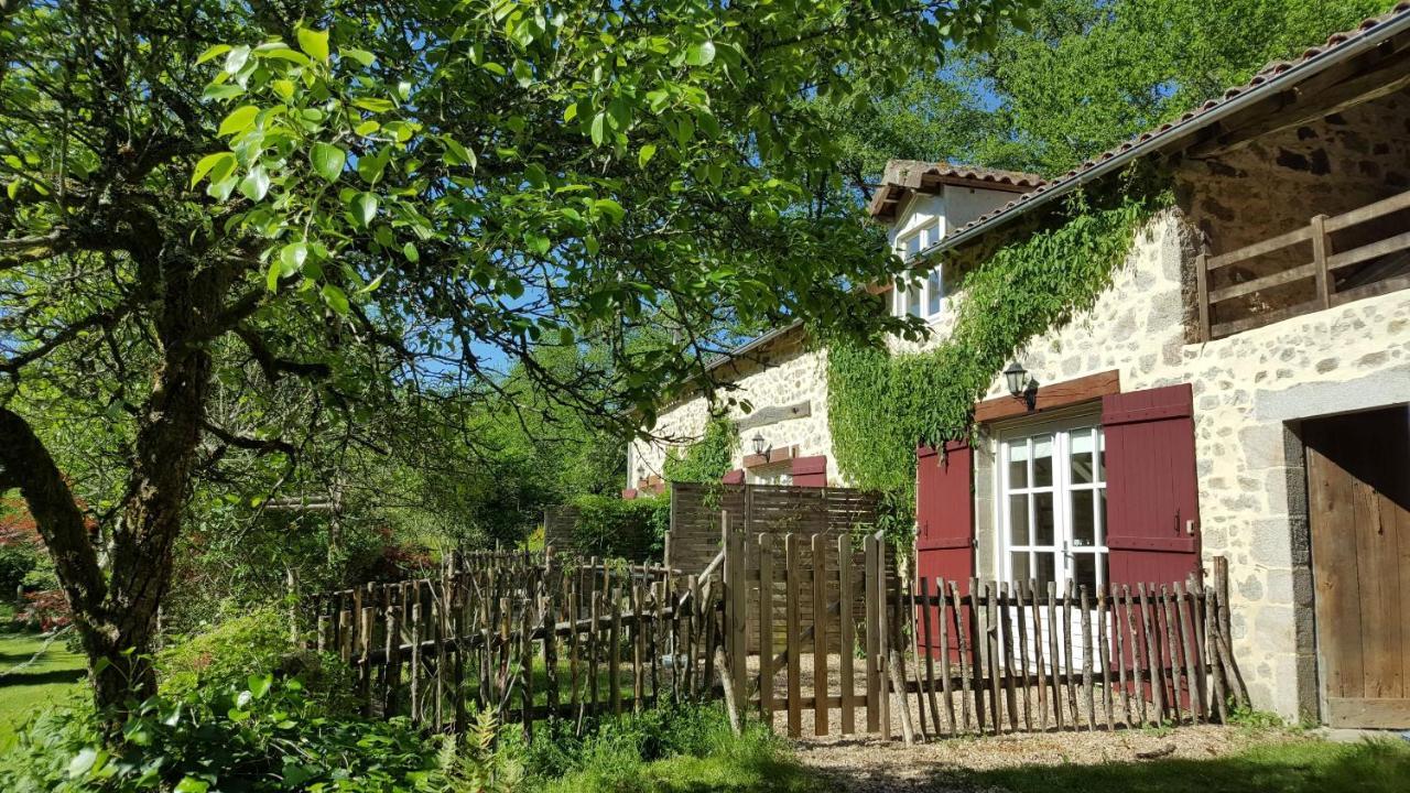 Le Moulin De Pensol - Gites Luaran gambar